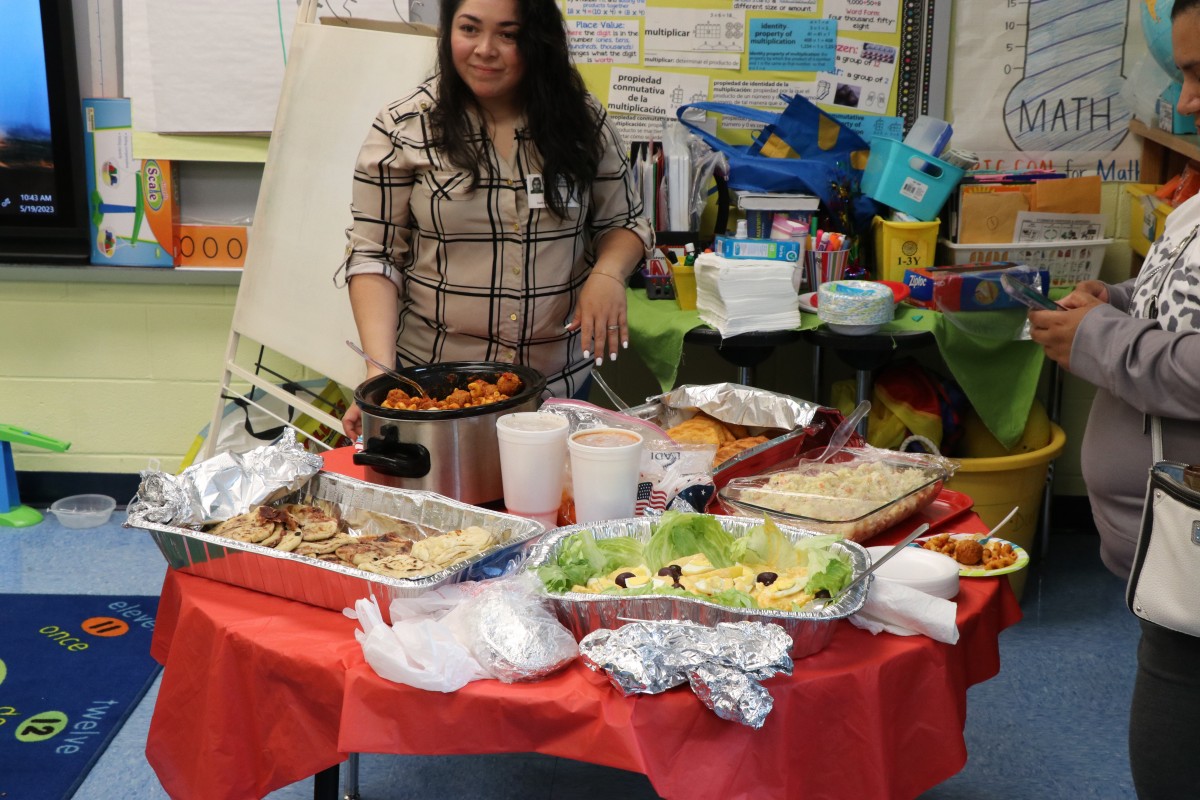 Vails Gate STEAM Academy Opens Its Doors to Families for Multicultural